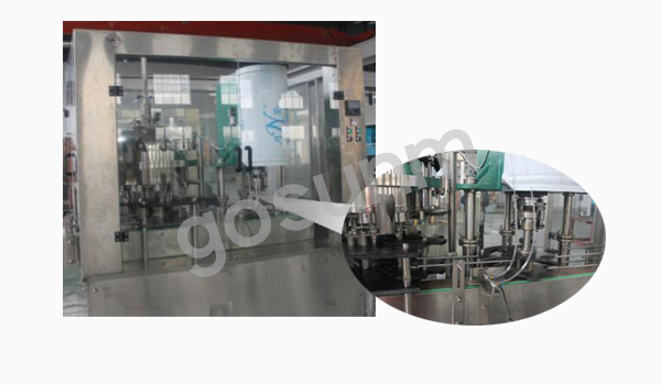 灌裝、封蓋二聯(lián)機(等壓) 灌裝、封蓋二聯(lián)機(等壓)